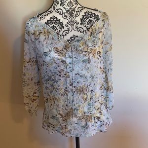 Old Navy Sheer Pendulum Top - Size M
